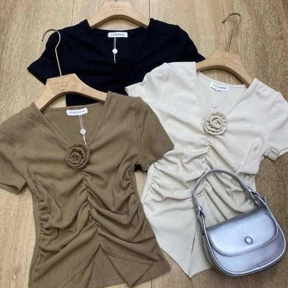 Gray Ruched Top - Picture 6 of 6